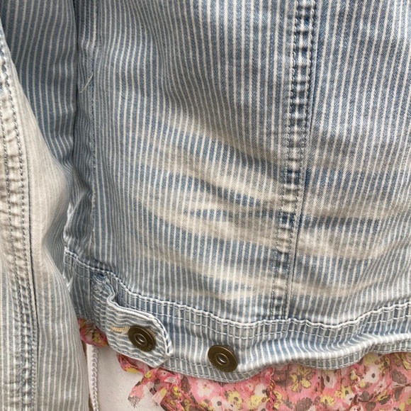 Jou Jou Stripped Zip Pocket Denim Jacket Size S - Picture 7 of 16